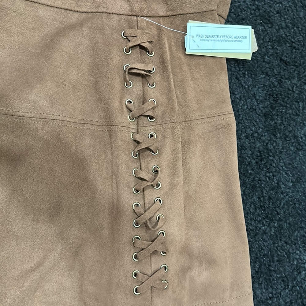 American Rag mini skirt - Picture 4 of 8